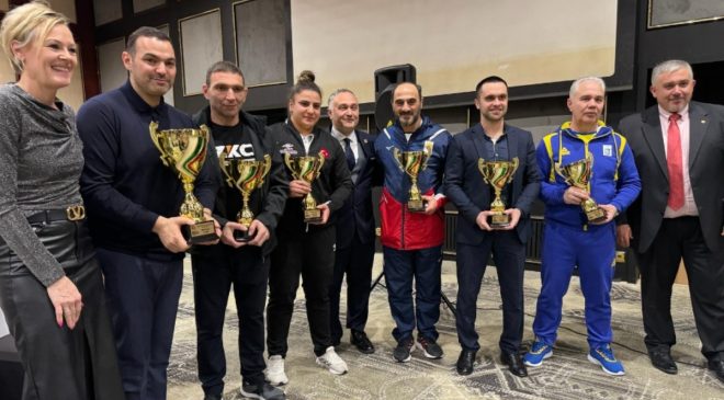 Avrupa Halter Şampiyonası’nda 24 madalya kazanan Türkiye, çıtayı yükseltiyor