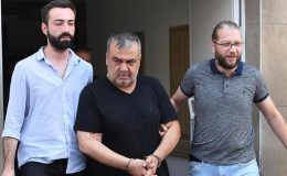 Şarkıcı Metin Işık ve eşine beraat, oğluna müebbet istemi