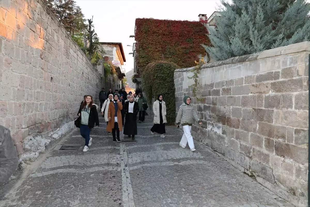 Talas’ta Rota Turları Devam Ediyor