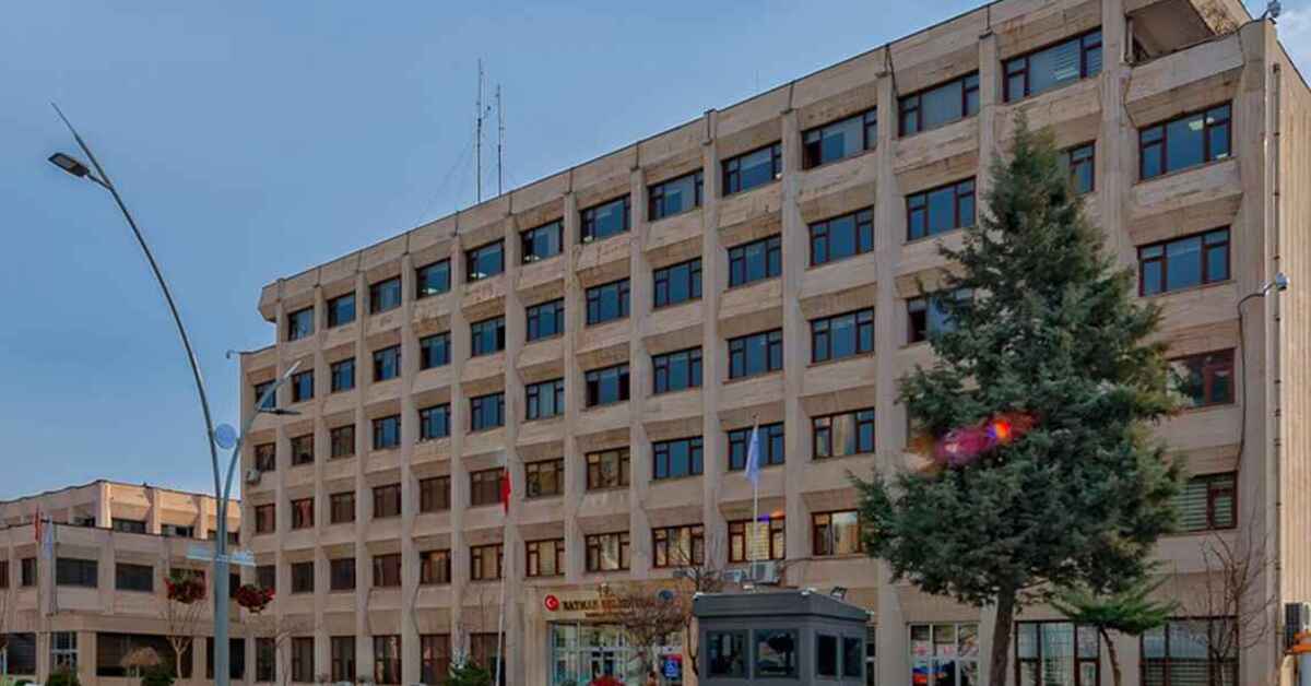 Batman Belediyesi’nde 112 kişi işten çıkarıldı